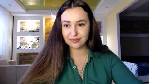 Snapshot of sea_cocktail chatting on 3, 2, 2025 Elizabeth online show from 3, 2, 2025