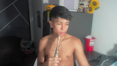 Snapshot of sean_scoth2 chatting on 12, 1, 2025 Sean Scoth online show from 12, 1, 2025