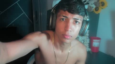 Snapshot of sean_scoth2 chatting on 20, 1, 2025 Sean Scoth online show from 20, 1, 2025