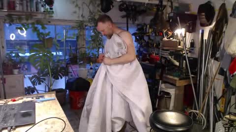 Seattlemanwhore online show from 5, 4, 2026