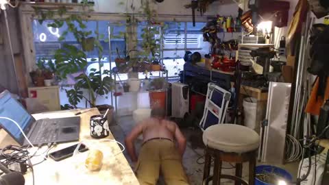 Snapshot of seattlemanwhore chatting on 19, 5, 2026 Seattlemanwhore online show from 19, 5, 2026