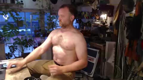 Snapshot of seattlemanwhore chatting on 25, 5, 2026 Seattlemanwhore online show from 25, 5, 2026
