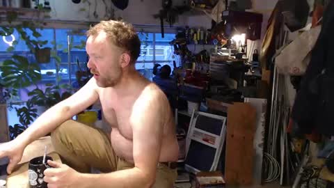 Snapshot of seattlemanwhore chatting on 27, 5, 2026 Seattlemanwhore online show from 27, 5, 2026