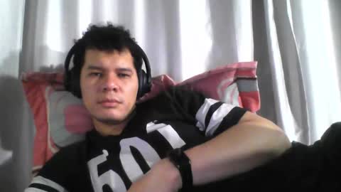 Snapshot of seb5758 chatting on 17, 11, 2025 Seb online show from 17, 11, 2025