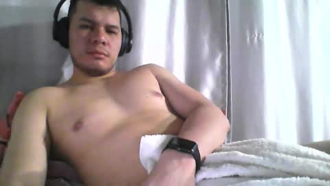 Snapshot of seb5758 chatting on 25, 11, 2025 Seb online show from 25, 11, 2025