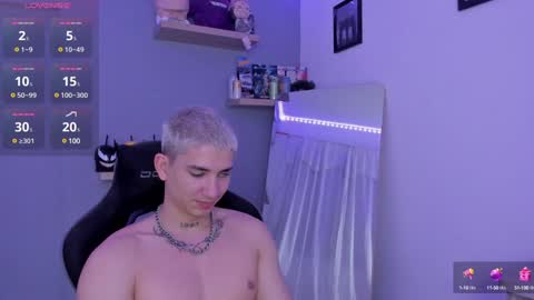 Snapshot of sebas__23 chatting on 1, 2, 2025 Sebastin online show from 1, 2, 2025