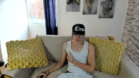 Snapshot of sebas_jusa chatting on 15, 7, 2026 sebas jusa online show from 15, 7, 2026