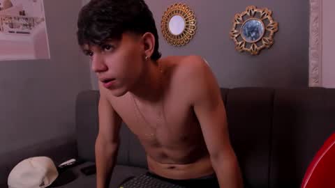 Snapshot of sebas_pretty7 chatting on 16, 11, 2025 sebas_pretty7 online show from 16, 11, 2025