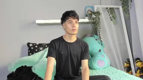Snapshot of sebas_rosse chatting on 10, 6, 2026 sebastian online show from 10, 6, 2026