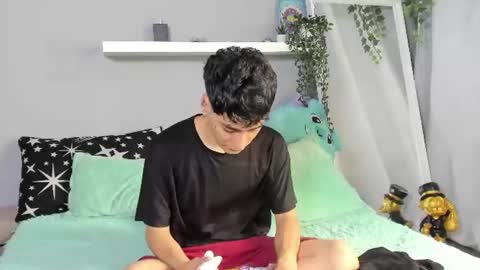 Snapshot of sebas_rosse chatting on 11, 6, 2026 sebastian online show from 11, 6, 2026