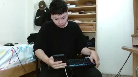 Sebas online show from 17, 2, 2025