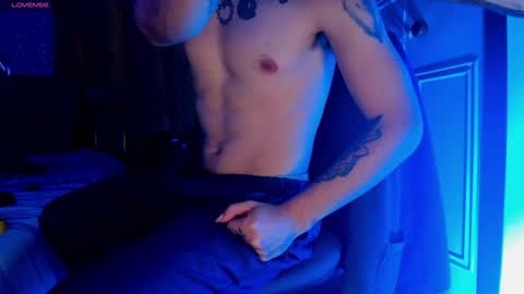 Snapshot of sebastian_foxter chatting on 30, 1, 2025 Sebastian online show from 30, 1, 2025