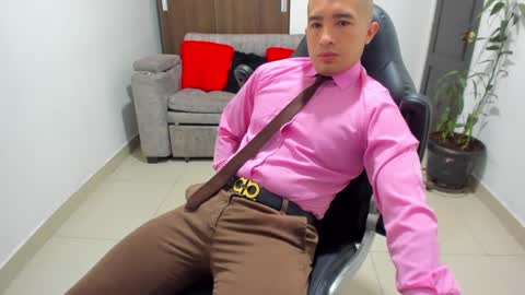 Snapshot of sebastian_oconnor77 chatting on 21, 1, 2025 juan sebastian online show from 21, 1, 2025