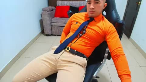 Snapshot of sebastian_oconnor77 chatting on 10, 2, 2025 juan sebastian online show from 10, 2, 2025