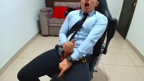 Snapshot of sebastian_oconnor77 chatting on 12, 2, 2025 juan sebastian online show from 12, 2, 2025