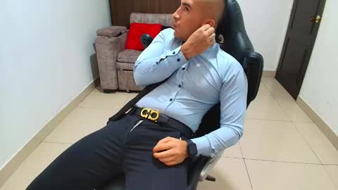 Snapshot of sebastian_oconnor77 chatting on 12, 2, 2025 juan sebastian online show from 12, 2, 2025