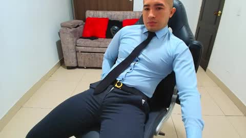 Snapshot of sebastian_oconnor77 chatting on 15, 2, 2025 juan sebastian online show from 15, 2, 2025