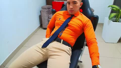 Snapshot of sebastian_oconnor77 chatting on 26, 2, 2025 juan sebastian online show from 26, 2, 2025