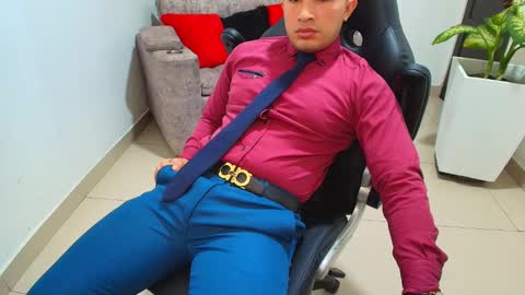 Snapshot of sebastian_oconnor77 chatting on 3, 3, 2025 juan sebastian online show from 3, 3, 2025