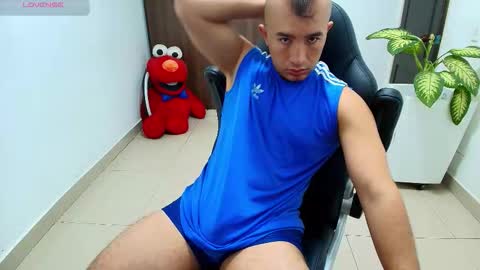 Snapshot of sebastian_oconnor77 chatting on 7, 10, 2025 juan sebastian online show from 7, 10, 2025