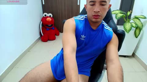 Snapshot of sebastian_oconnor77 chatting on 11, 10, 2025 juan sebastian online show from 11, 10, 2025