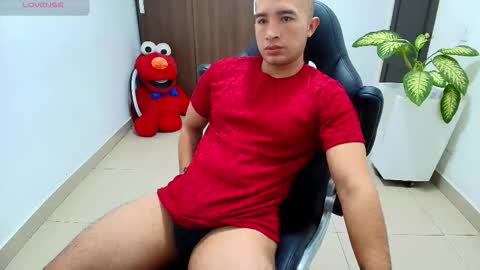 Snapshot of sebastian_oconnor77 chatting on 13, 10, 2025 juan sebastian online show from 13, 10, 2025