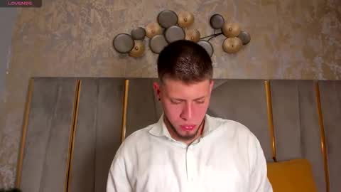 Snapshot of sebastianmaximoff chatting on 6, 11, 2025 Sebastian online show from 6, 11, 2025