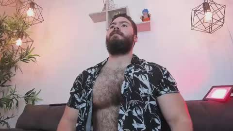 Snapshot of sebastianvilla__ chatting on 7, 6, 2026 Instagram jeanpaulfit online show from 7, 6, 2026
