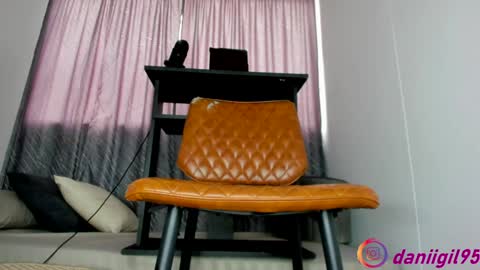 Daniela  online show from 8, 2, 2025