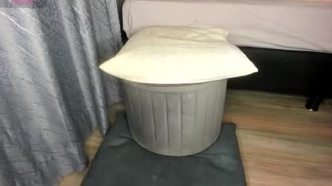 Daniela  online show from 5, 1, 2026