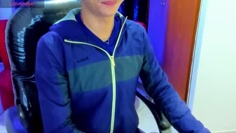 Snapshot of secret_justin chatting on 26, 11, 2025 JUSTIN online show from 26, 11, 2025