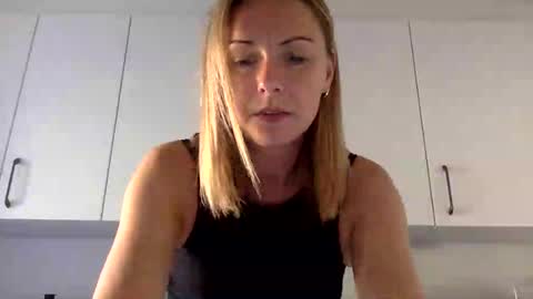 Snapshot of secretangel3 chatting on 5, 7, 2026 secretangel3 online show from 5, 7, 2026