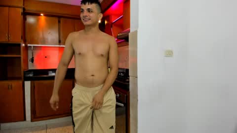 Snapshot of secrethause71605 chatting on 7, 1, 2025 NIKOL online show from 7, 1, 2025