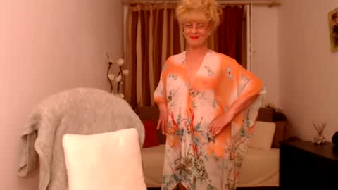 Snapshot of secretrosemary chatting on 4, 7, 2026 SecretRosemary online show from 4, 7, 2026