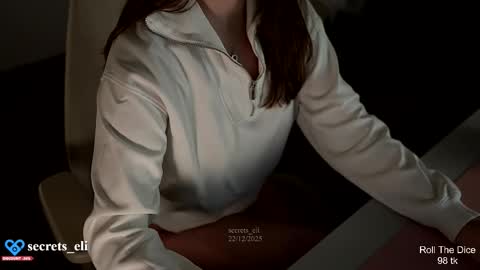 Snapshot of secrets_eli chatting on 22, 12, 2025 Eliz online show from 22, 12, 2025
