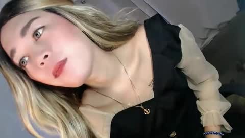 seducing_angela online show from 15, 9, 2025