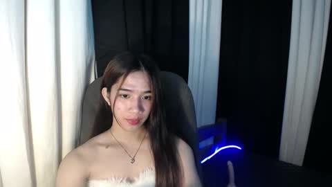 Snapshot of seductive_abia chatting on 3, 2, 2025 JUST CALL ME ABIA online show from 3, 2, 2025