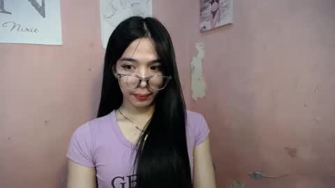 Snapshot of seductive_abia chatting on 5, 3, 2025 JUST CALL ME ABIA online show from 5, 3, 2025