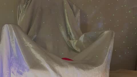 Snapshot of seductive_flower chatting on 20, 11, 2025 Mali online show from 20, 11, 2025