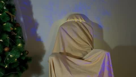 Snapshot of seductive_flower chatting on 16, 12, 2025 Mali online show from 16, 12, 2025