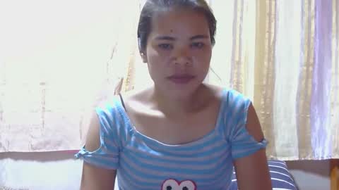 seductive_treasure online show from 15, 4, 2026