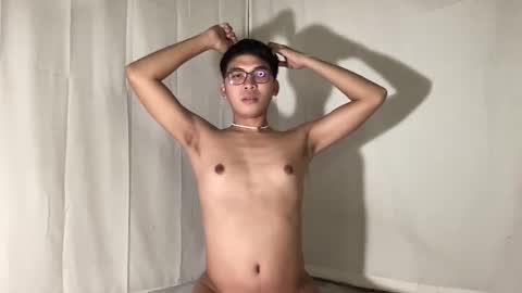 Snapshot of seductive_william chatting on 2, 11, 2025 William online show from 2, 11, 2025