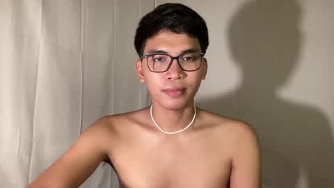 Snapshot of seductive_william chatting on 3, 12, 2025 William online show from 3, 12, 2025