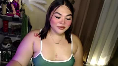 Snapshot of seductivecurvesxxx chatting on 18, 7, 2026 Its me Jazzi online show from 18, 7, 2026