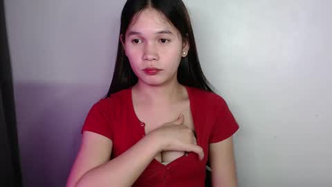 Snapshot of seductivemegoftheworld_ chatting on 3, 12, 2024 MEG online show from 3, 12, 2024