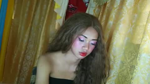 Snapshot of seductivepinoy_xx chatting on 25, 11, 2025 seductivepinoy_xx online show from 25, 11, 2025