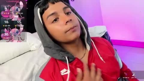 Snapshot of seductivo_jr chatting on 12, 1, 2025 seductivo online show from 12, 1, 2025