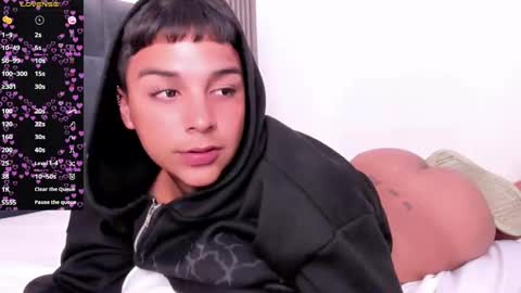 Snapshot of seductivo_jr chatting on 8, 11, 2025 seductivo online show from 8, 11, 2025