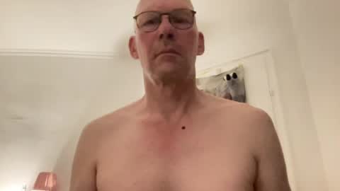 Snapshot of seethebigpicture chatting on 22, 6, 2026 seethebigpicture online show from 22, 6, 2026