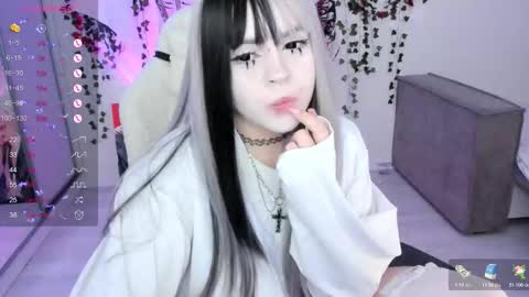 Snapshot of selena___cute chatting on 9, 11, 2025 Selena online show from 9, 11, 2025